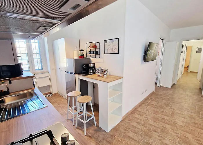 דירה Metro C House - Parcheggio Privato - Metro A 50 M רומא