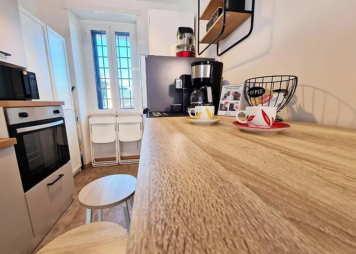 Apartment Metro C House - Parcheggio Privato - Metro A 50 M - 3 - 80 Mq Rom