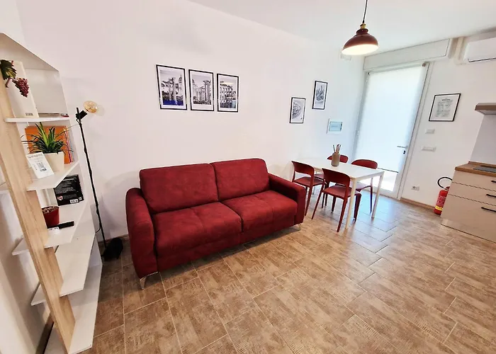 Apartment Metro C House - Parcheggio Privato - Metro A 50 M - 3 - 80 Mq *