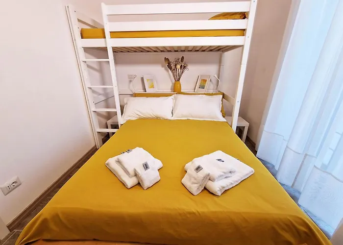 Metro C House - Parcheggio Privato - Metro A 50 M - 3 - 80 Mq Rom